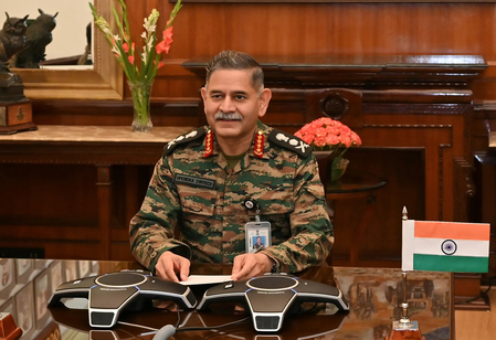 Indian army chief leaves for visits to UAE, Sri Lanka  