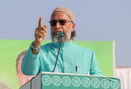 ‘Reflects Himanta Biswa Sarma’s Pakistani thinking’, Owaisi hits out at ‘Hindu PM’ remark