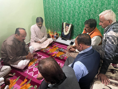 Delhi Minister Ashish Sood meets Janakpuri victim’s kin, assures help