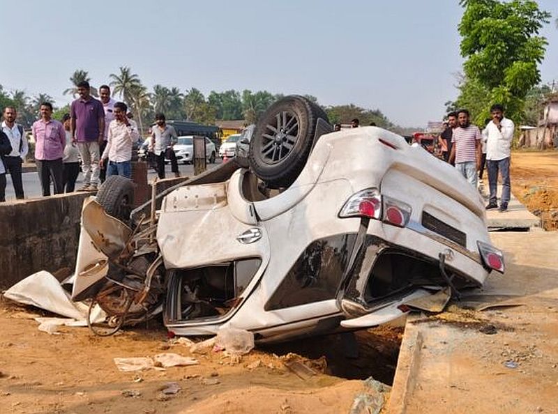 Car Accident Near Tekkatte Injures Six Students
