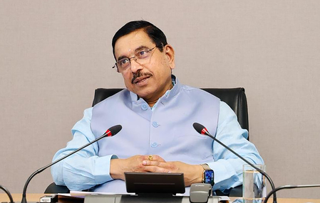 Congress has ‘no existence’ outside Kerala, will be defeated in Karnataka: Pralhad Joshi