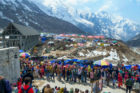Char Dham Yatra: U'Khand administration urge pilgrims to remain alert, travel safely amid adverse weather