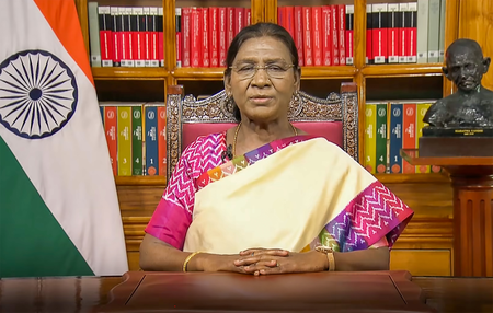 ರಾಷ್ಟ್ರಪತಿ ಮುರ್ಮು ಅವರಿಂದ ಮಹಿಳಾ ಸಬಲೀಕರಣ, ಯುವಶಕ್ತಿ ಕೊಂಡಾಟ