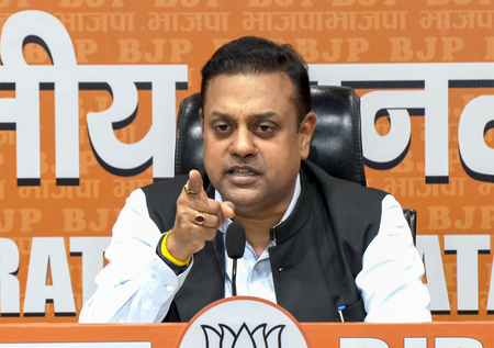 ವಂದೇ ಮಾತರಂ ವಿವಾದ: ಕಾಂಗ್ರೆಸ್ ವಿಭಜನೆಯ ಬೀಜ ಬಿತ್ತಲು ಬಿಡುವುದಿಲ್ಲ ಎಂದ ಬಿಜೆಪಿ