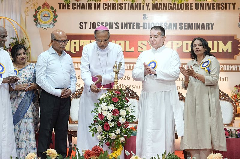 ಜೆಪ್ಪು ಧರ್ಮಶಾಸ್ತ್ರ ಮಹಾವಿದ್ಯಾಲಯದಲ್ಲಿ ಕ್ರೈಸ್ತ ಚಿಂತನೆ ರಾಷ್ಟ್ರೀಯ ಸಿಂಪೋಸಿಯಂ