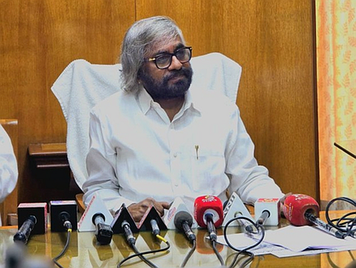 Karnataka: Min Khandre sets weekend deadline for VB-G Ram G SOPs, implementation guidelines