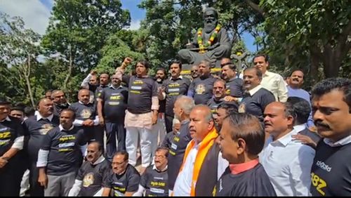 ಬಿಜೆಪಿ ಶಾಸಕರ ಪ್ರತಿಭಟನೆ: ವಿಧಾನಸೌಧ ಪ್ರವೇಶಕ್ಕೆ ಒತ್ತಾಯ