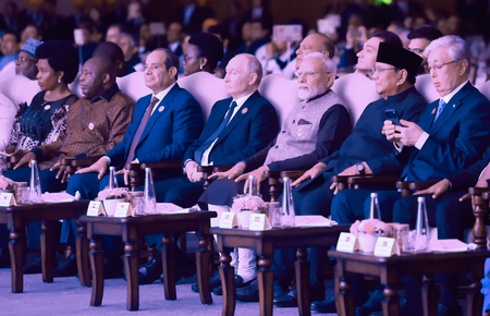 World leaders and delegates arrive for gala dinner hosted by PM Modi