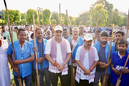 ಜೈಪುರದಲ್ಲಿ ನಿತಿನ್ ನಬಿನ್, ಭಜನ್‌ಲಾಲ್ ಶರ್ಮಾ ಸ್ವಚ್ಛತಾ ಅಭಿಯಾನದಲ್ಲಿ ಪಾಲ್ಗೊಂಡರು