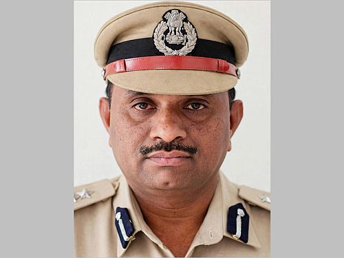 ಜೈಲು ಅಧಿಕಾರಿಗಳ ಲೈಂಗಿಕ ಶೋಷಣೆ ಮತ್ತು ನಕಲಿ ಸುಪ್ರೀಂ ಆದೇಶ ಪ್ರಕರಣ ಬೆಳಕಿಗೆ